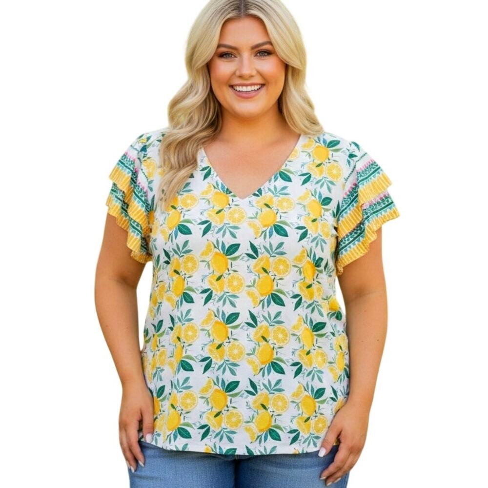 C&C California NEW Lemon Print Top Womens Size 1X V-Neck Tiered Sleeve Boho Tee